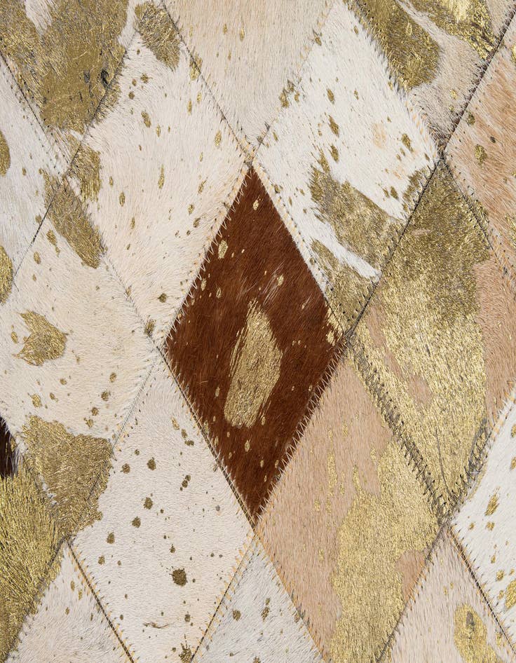 Detail image of  5' x 7' 10 Cowhide - Patchwork Rug