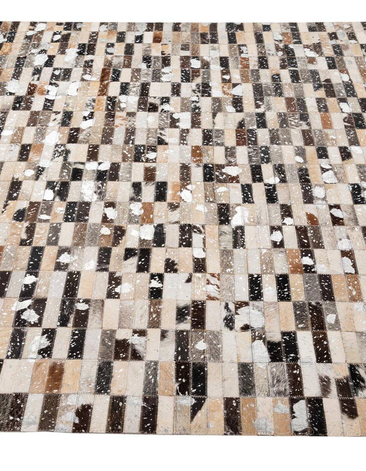 Detail image of  5' 2 x 8' Cowhide - Patchwork Rug