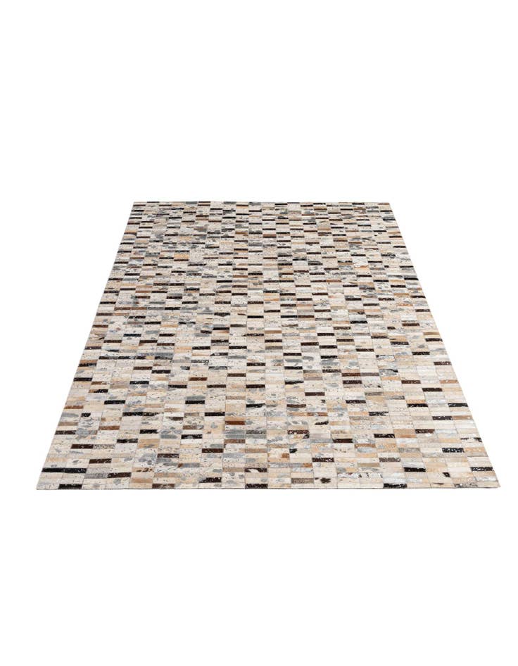 Detail image of  5' 1 x 8' Cowhide - Patchwork Rug