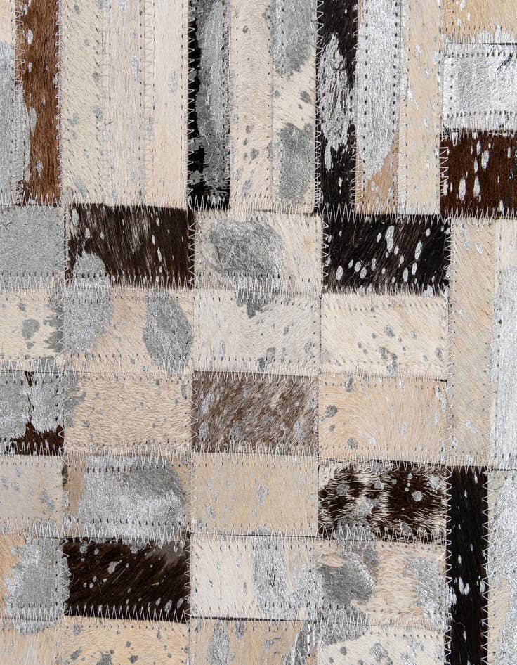 Detail image of  5' x 7' 11 Cowhide - Patchwork Rug