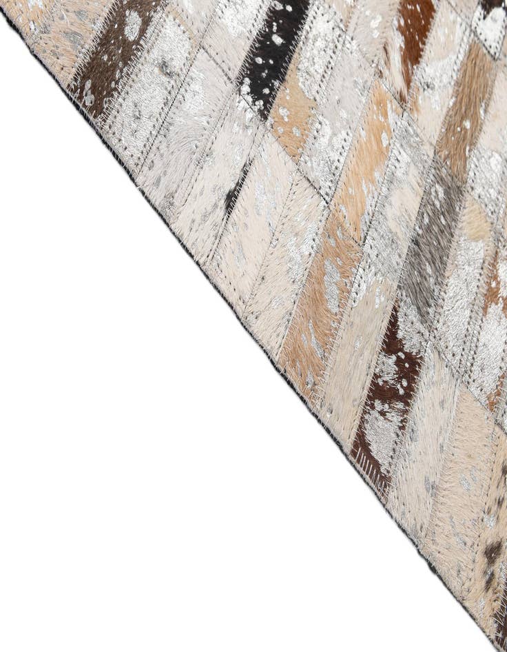 Detail image of  5' x 7' 11 Cowhide - Patchwork Rug