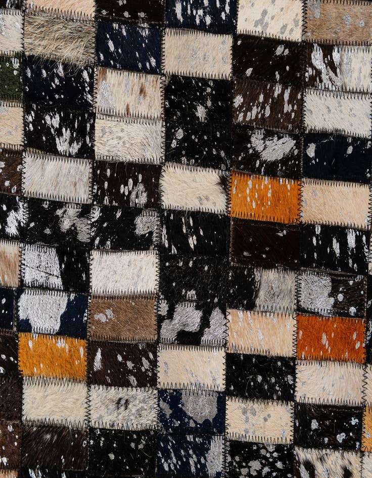 Detail image of  5' x 7' 11 Cowhide - Patchwork Rug