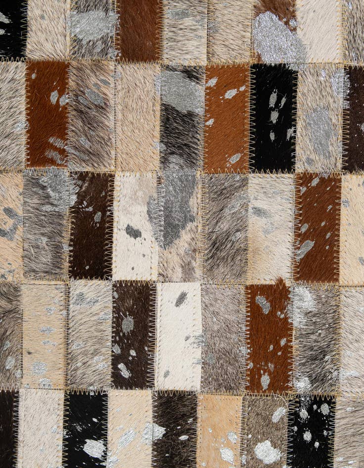 Detail image of  5' x 7' 11 Cowhide - Patchwork Rug