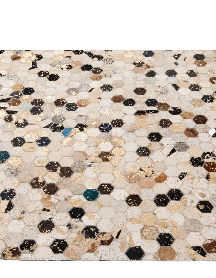 Detail image of  5' 1 x 8' Cowhide - Patchwork Rug