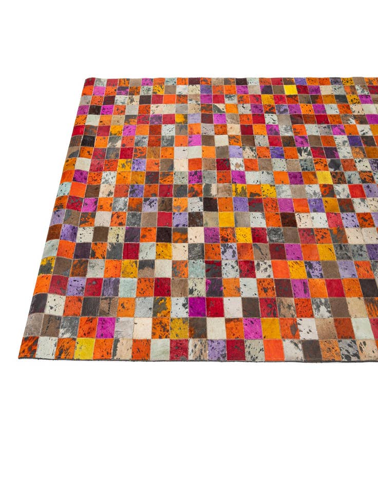 Detail image of  5' 1 x 7' 11 Cowhide - Patchwork Rug