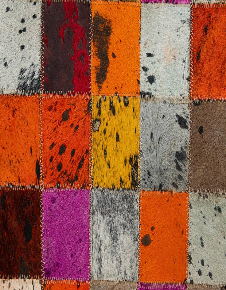 Detail image of  5' 1 x 7' 11 Cowhide - Patchwork Rug