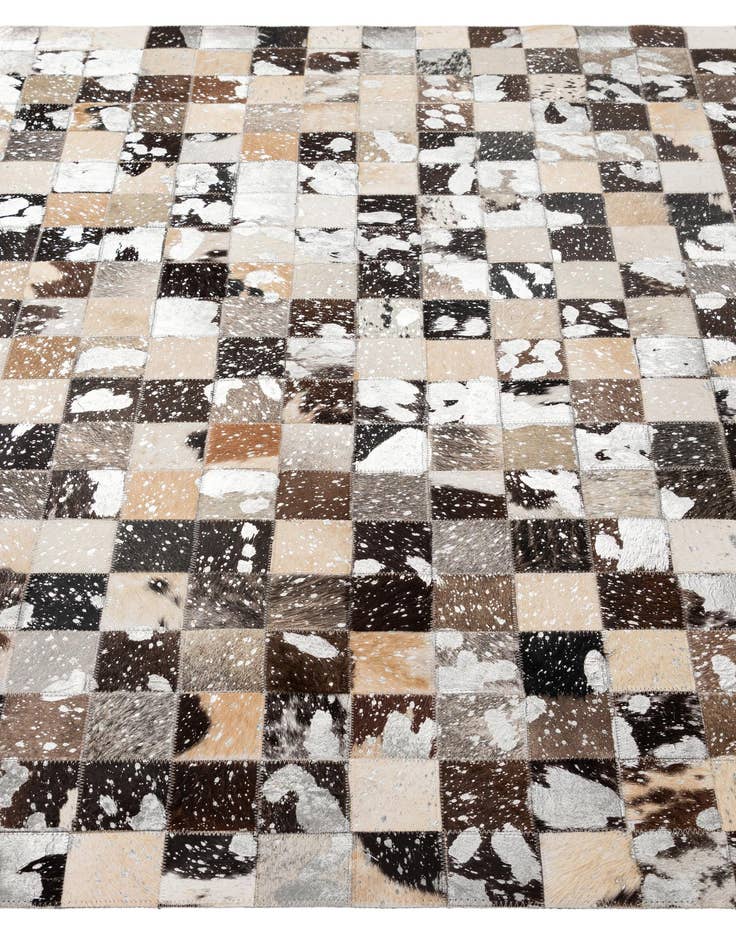 Detail image of  5' 1 x 8' Cowhide - Patchwork Rug