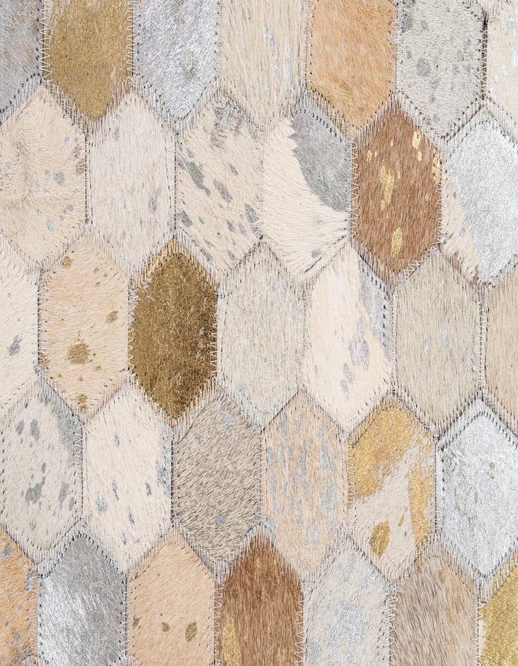 Detail image of  5' 2 x 8' Cowhide - Patchwork Rug