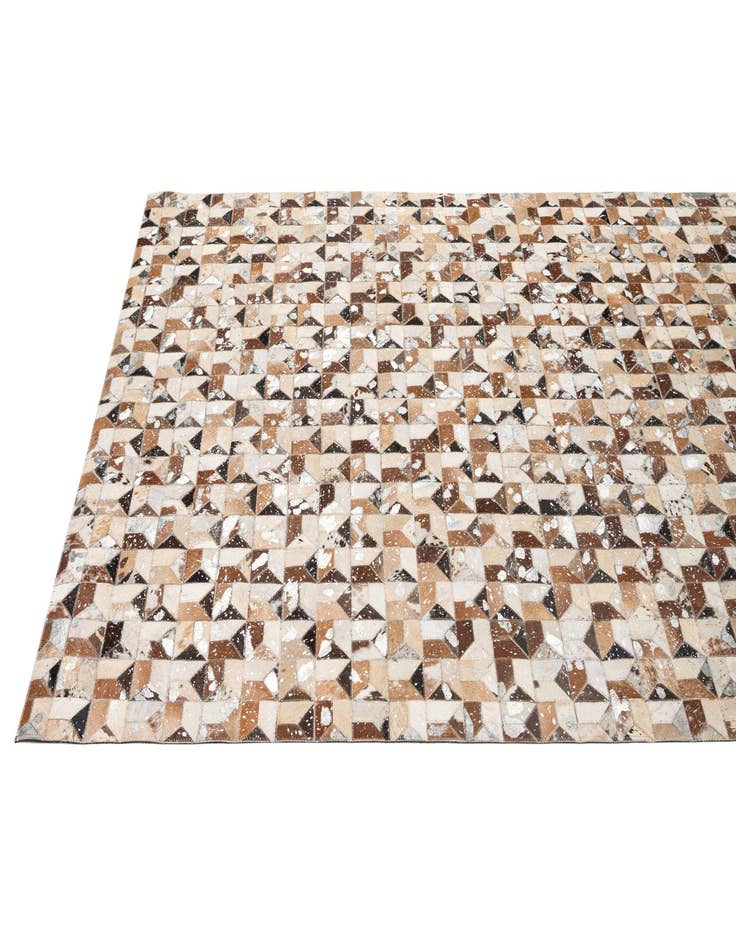 Detail image of  5' 1 x 8' Cowhide - Patchwork Rug