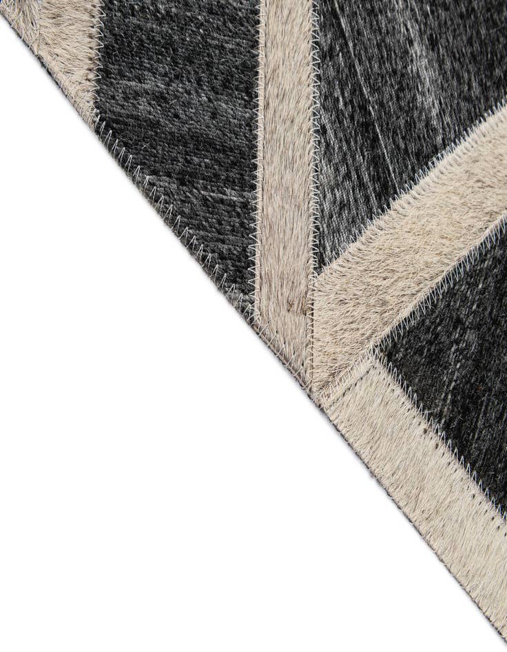 Detail image of  5' x 8' 1 Cowhide - Patchwork Rug