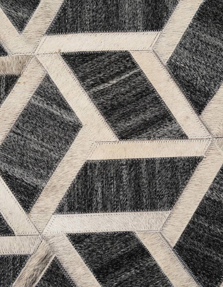 Detail image of  5' x 8' 1 Cowhide - Patchwork Rug