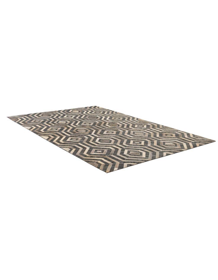 Detail image of  5' 1 x 8' Cowhide - Patchwork Rug