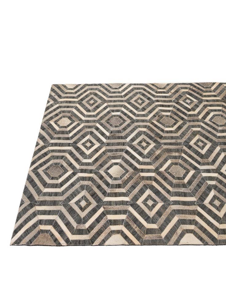 Detail image of  5' 1 x 8' Cowhide - Patchwork Rug