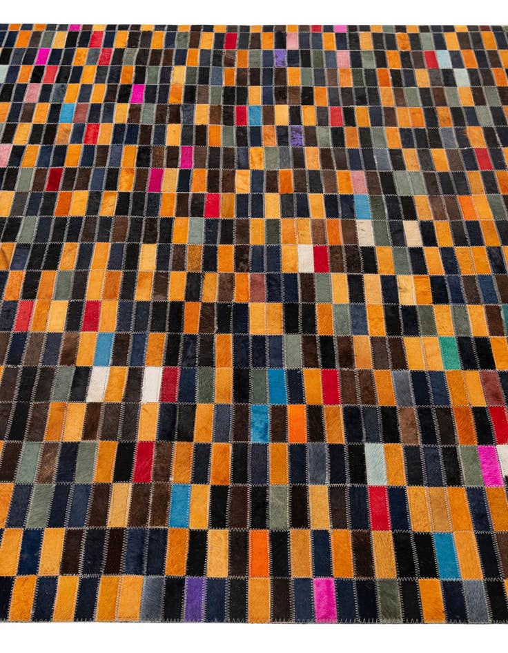 Detail image of  5' 1 x 7' 11 Cowhide - Patchwork Rug