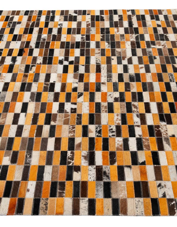 Detail image of  5' x 7' 11 Cowhide - Patchwork Rug