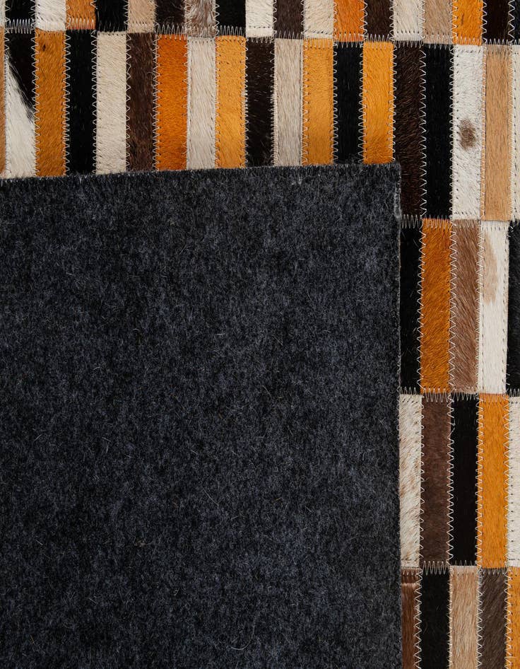 Detail image of  5' x 7' 10 Cowhide - Patchwork Rug