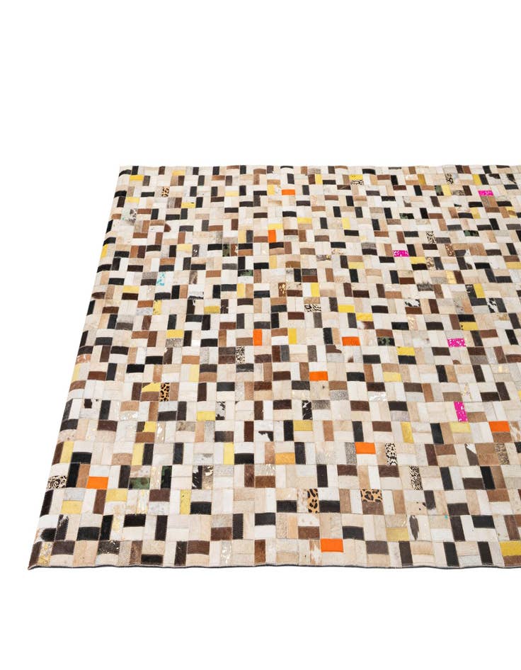 Detail image of  5' 3 x 8' Cowhide - Patchwork Rug