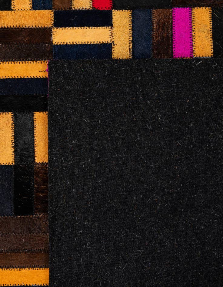 Detail image of  5' x 7' 11 Cowhide - Patchwork Rug