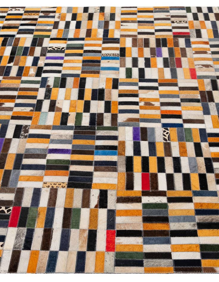 Detail image of  4' 11 x 7' 11 Cowhide - Patchwork Rug