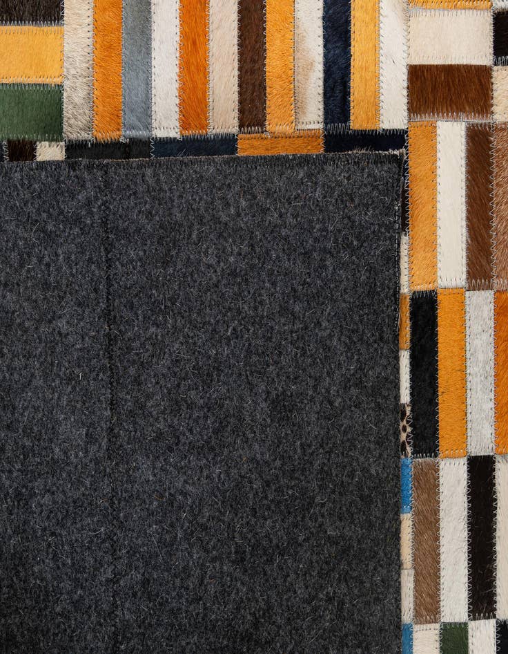 Detail image of  4' 11 x 7' 11 Cowhide - Patchwork Rug