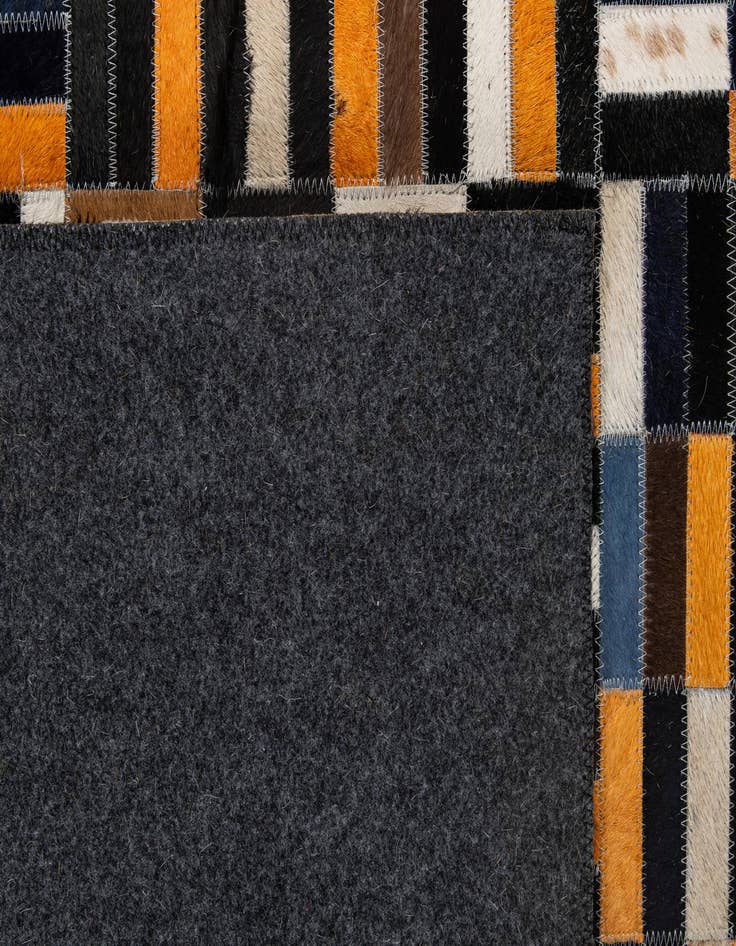 Detail image of  5' 1 x 8' Cowhide - Patchwork Rug