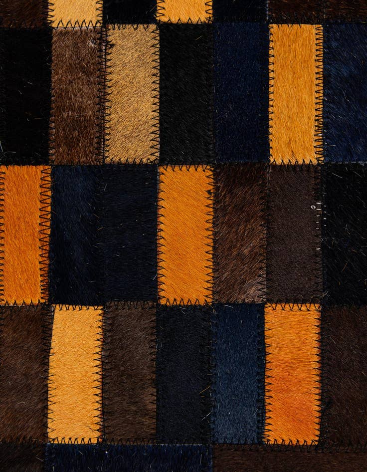 Detail image of  4' 11 x 7' 11 Cowhide - Patchwork Rug