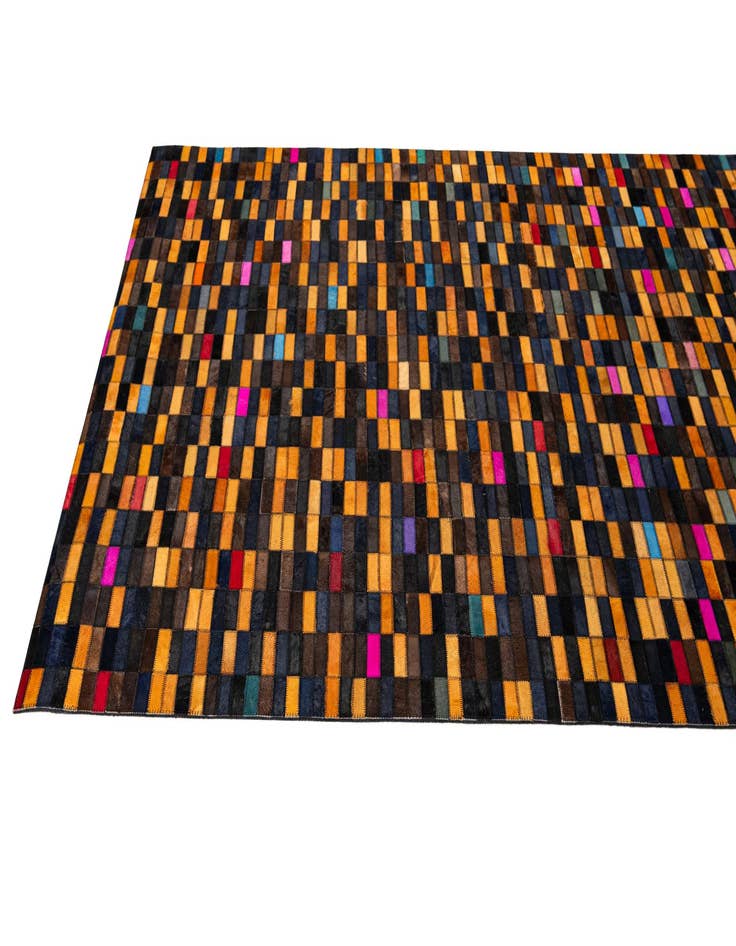 Detail image of  5' x 8' Cowhide - Patchwork Rug