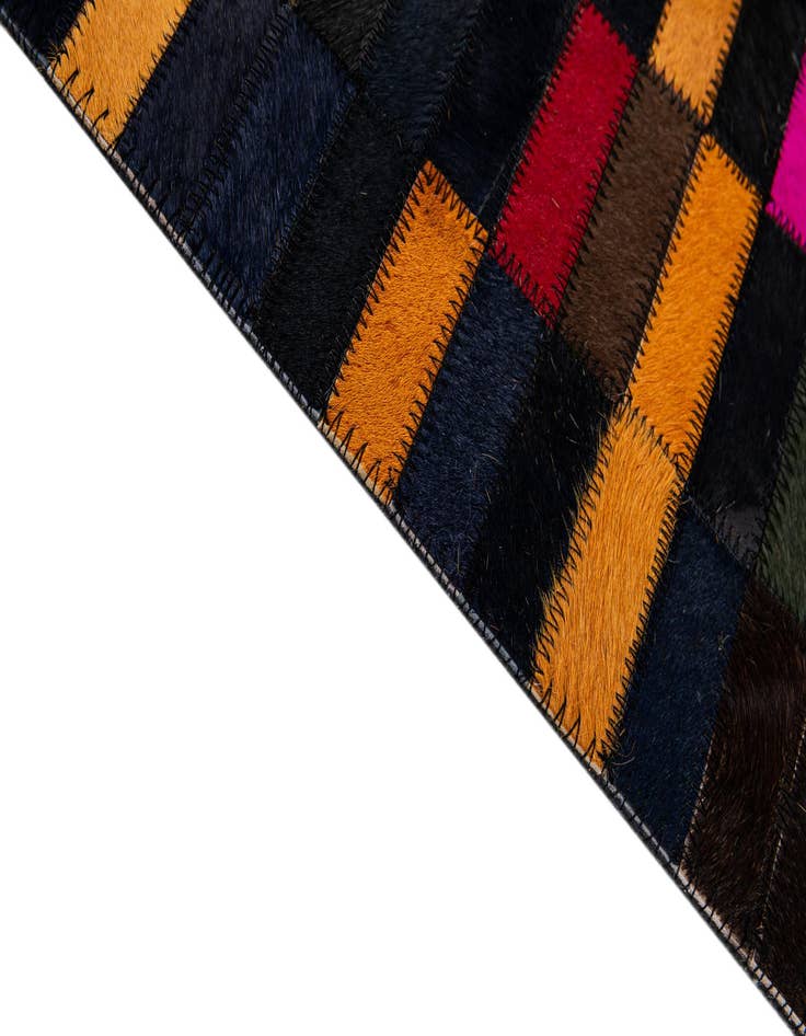 Detail image of  5' x 8' Cowhide - Patchwork Rug