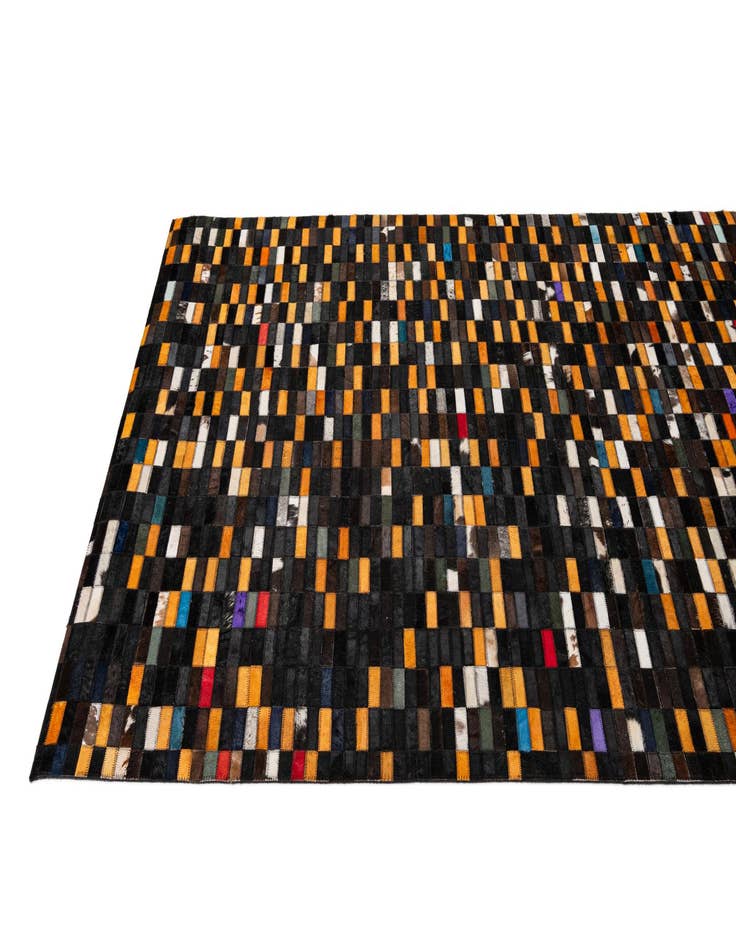 Detail image of  5' 1 x 7' 11 Cowhide - Patchwork Rug