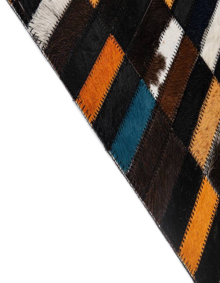Detail image of  5' x 8' Cowhide - Patchwork Rug