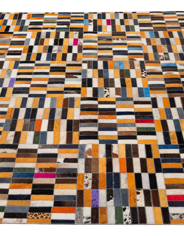 Detail image of  5' 1 x 7' 11 Cowhide - Patchwork Rug