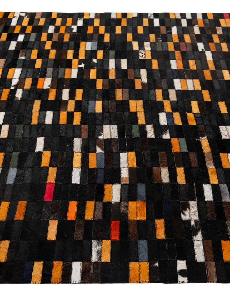 Detail image of  5' 2 x 8' Cowhide - Patchwork Rug