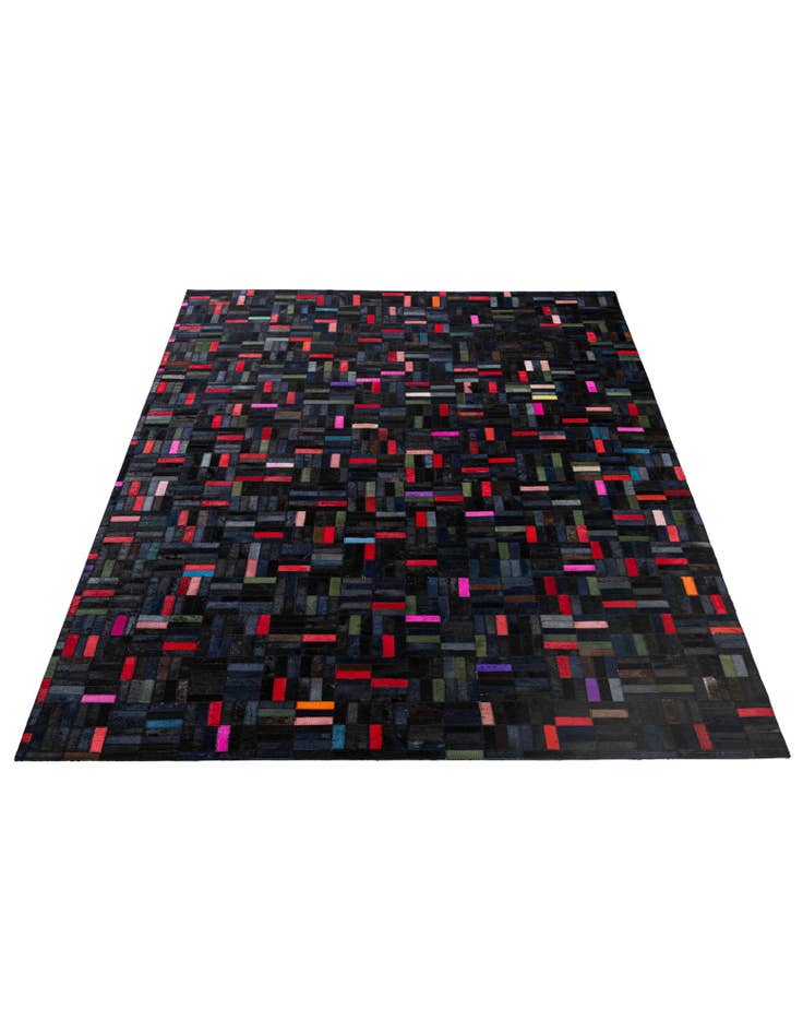 Detail image of  5' x 7' 11 Cowhide - Patchwork Rug