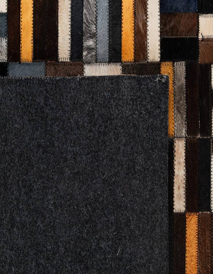 Detail image of  5' 1 x 8' Cowhide - Patchwork Rug