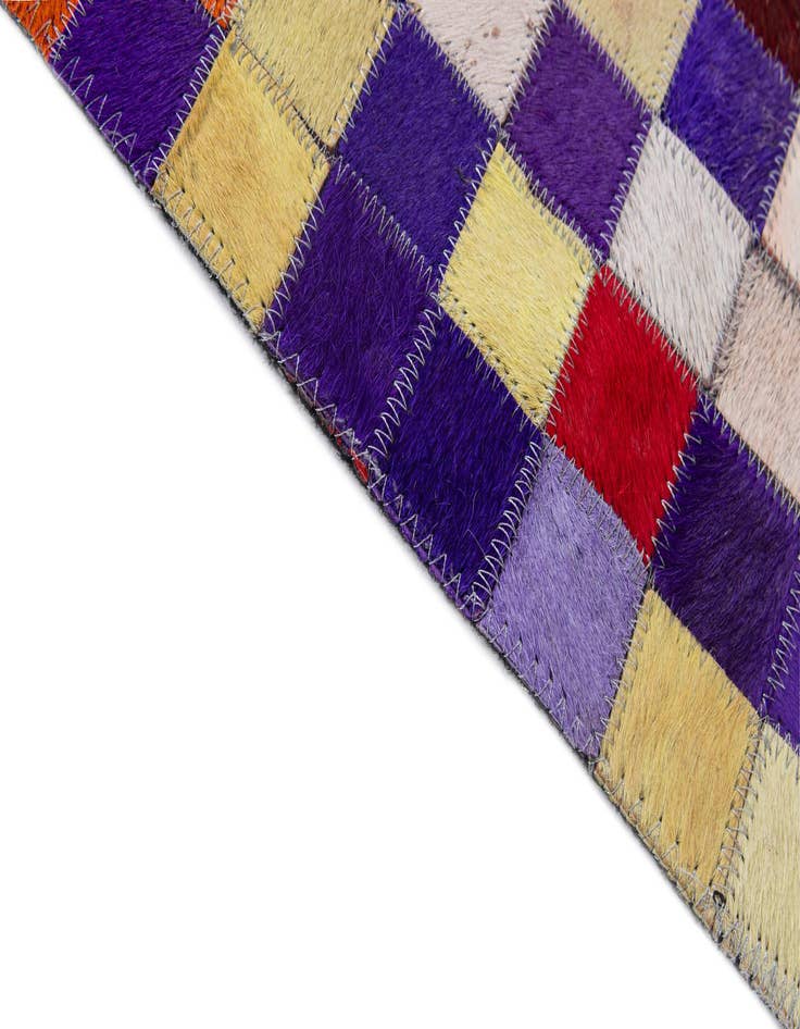 Detail image of  5' 1 x 7' 11 Cowhide - Patchwork Rug