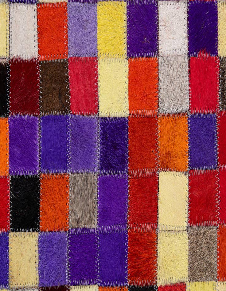 Detail image of  5' 1 x 7' 11 Cowhide - Patchwork Rug