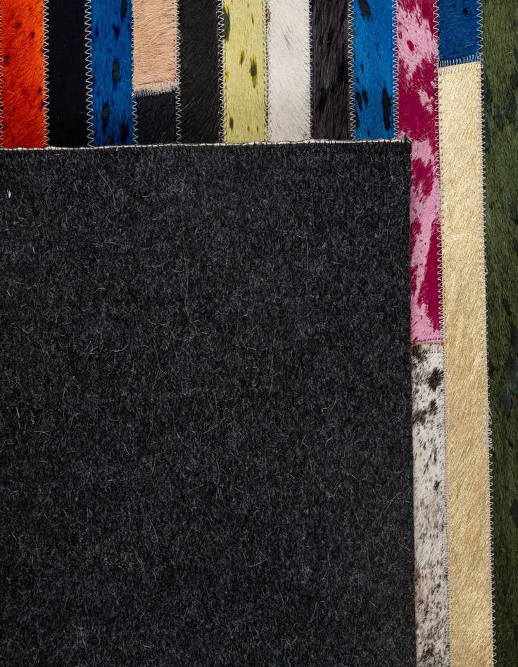 Detail image of  5' 1 x 7' 11 Cowhide - Patchwork Rug
