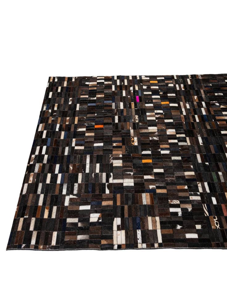 Detail image of  5' 1 x 8' 1 Cowhide - Patchwork Rug