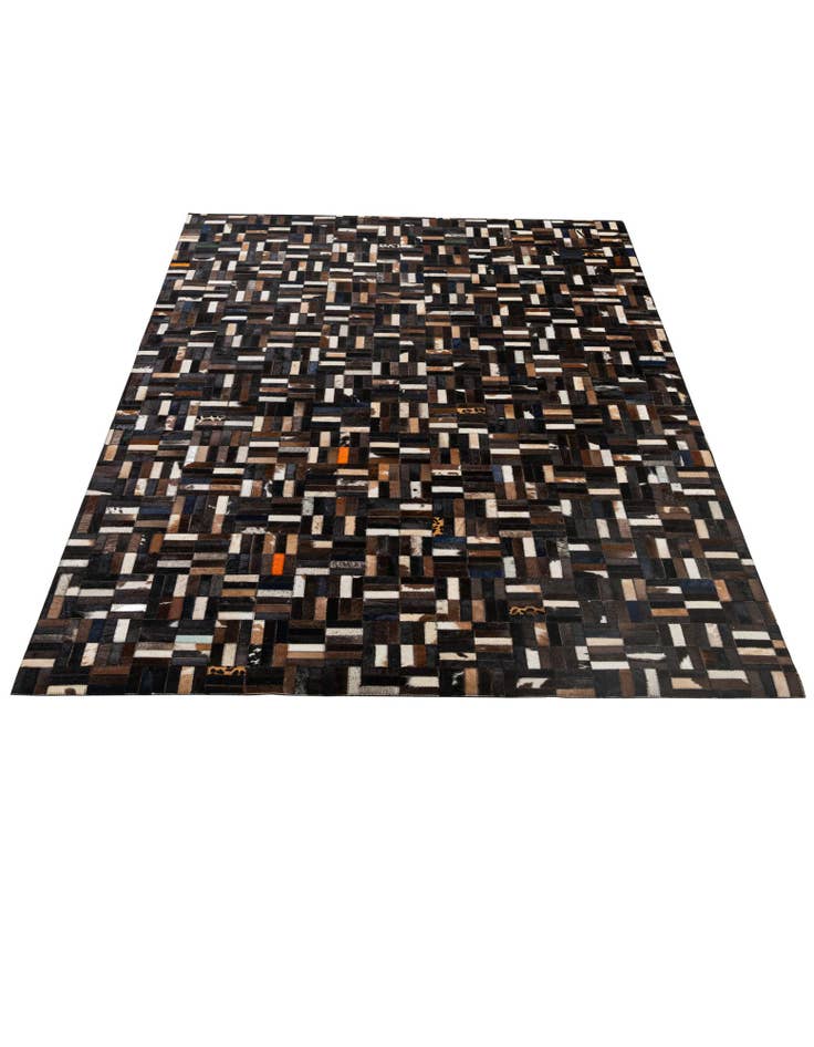 Detail image of  5' 1 x 8' Cowhide - Patchwork Rug