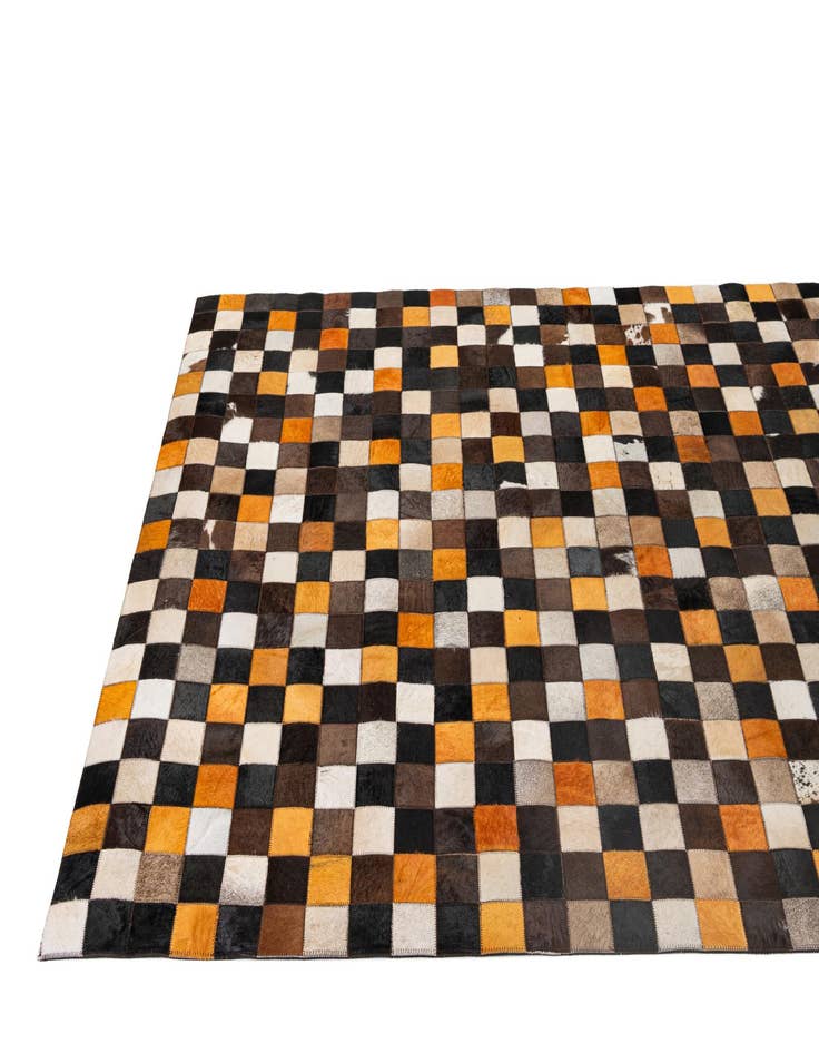 Detail image of  5' 1 x 8' Cowhide - Patchwork Rug