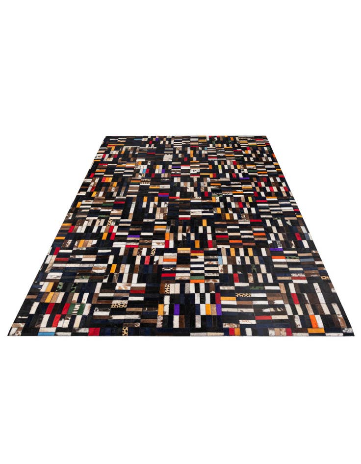 Detail image of  5' 2 x 8' Cowhide - Patchwork Rug