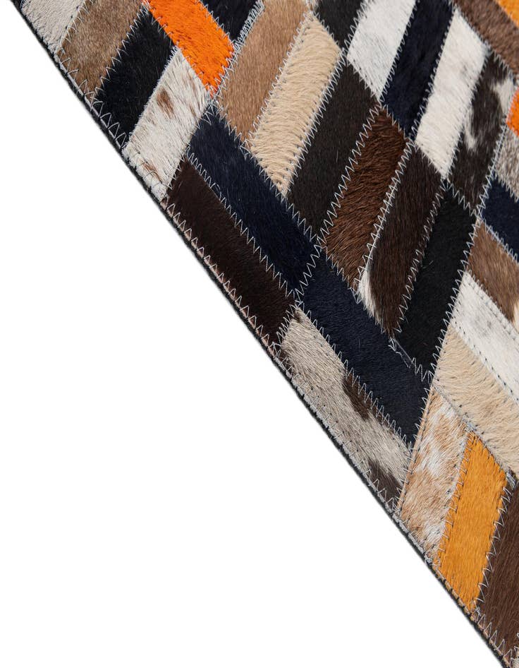 Detail image of  5' 1 x 8' Cowhide - Patchwork Rug