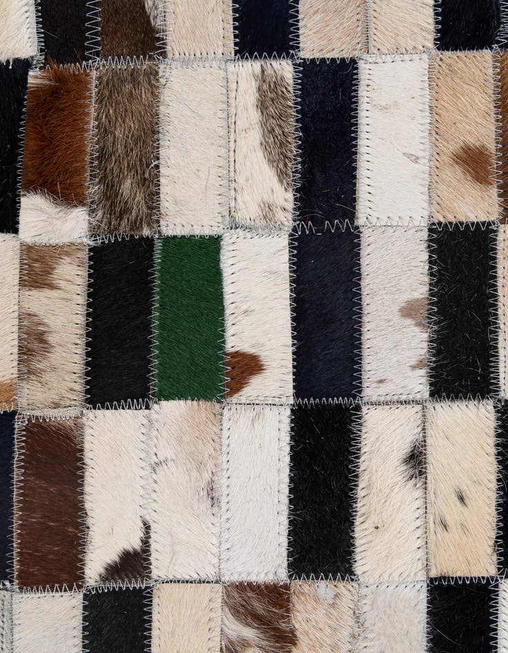 Detail image of  5' x 8' Cowhide - Patchwork Rug