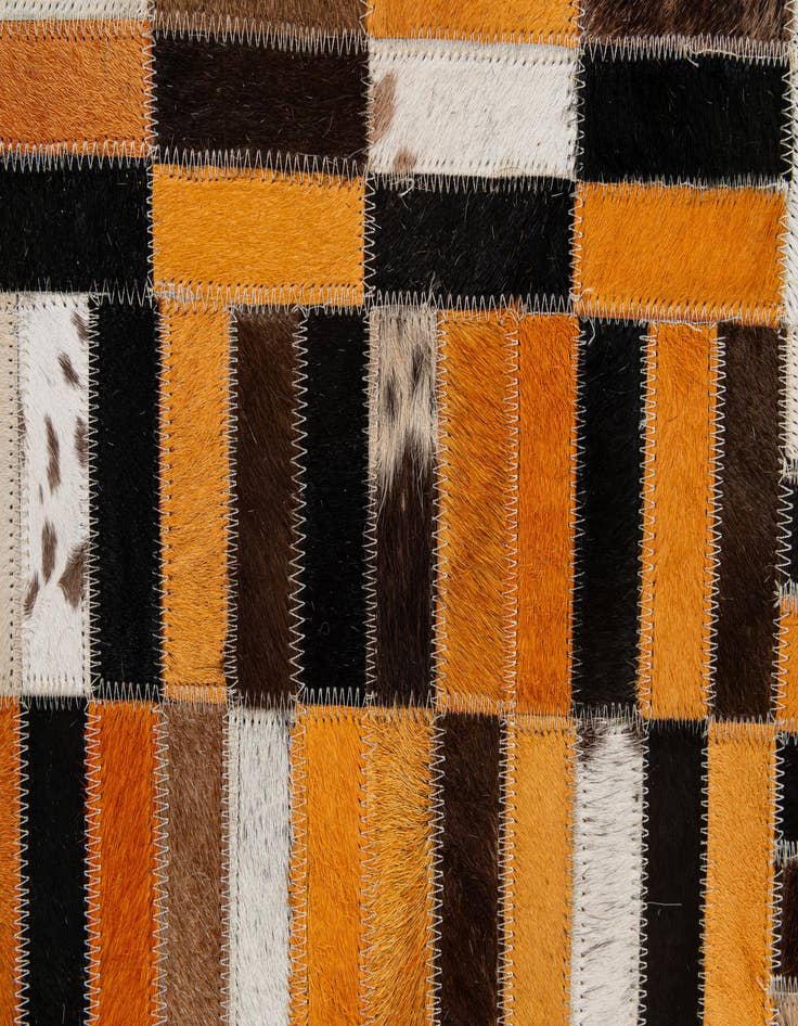 Detail image of  4' 11 x 7' 11 Cowhide - Patchwork Rug