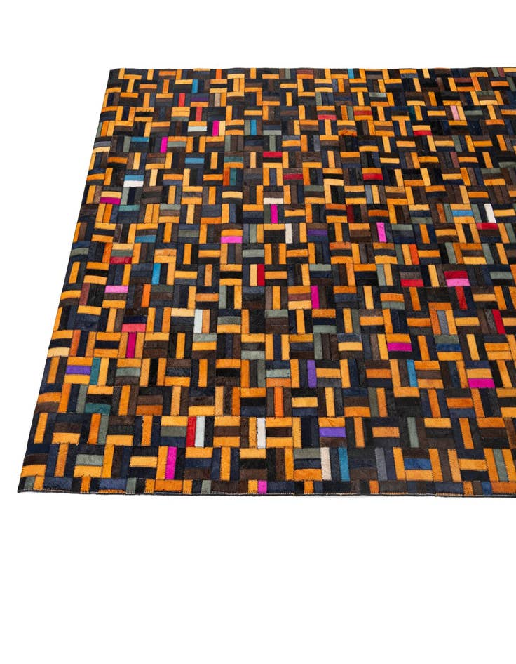 Detail image of  5' 1 x 7' 11 Cowhide - Patchwork Rug