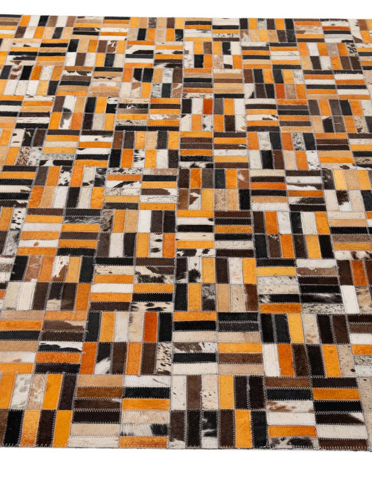 Detail image of  5' x 7' 11 Cowhide - Patchwork Rug