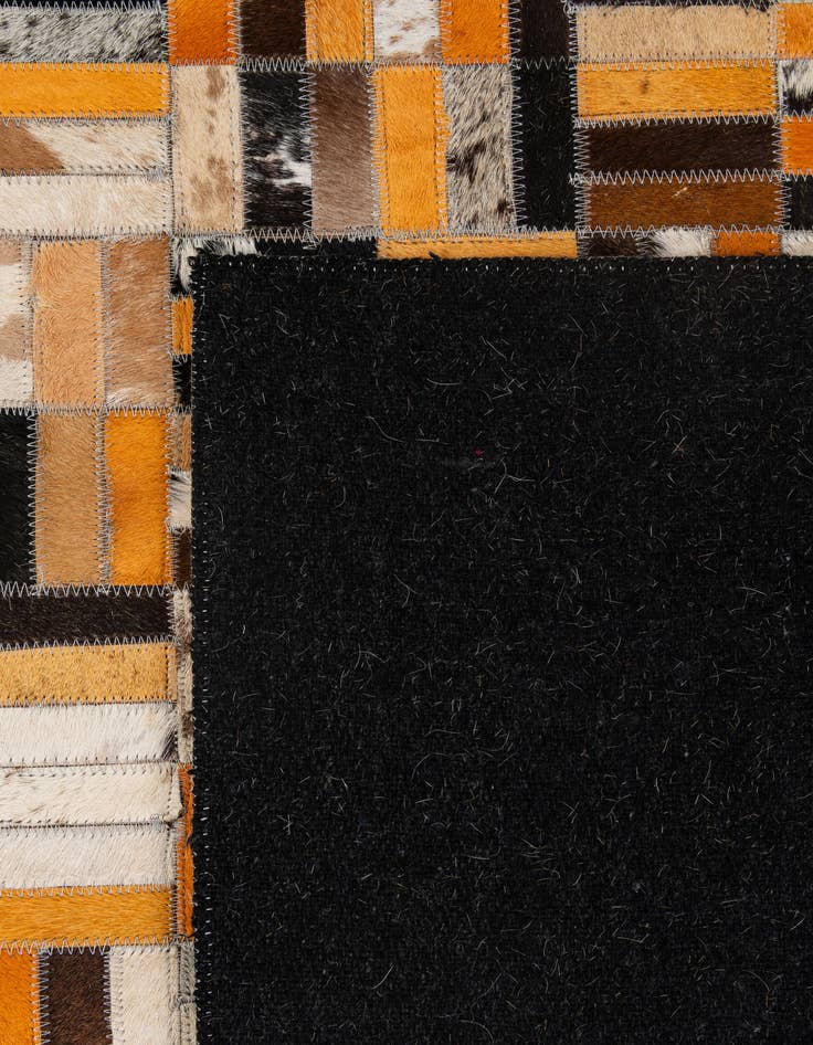 Detail image of  5' x 7' 11 Cowhide - Patchwork Rug
