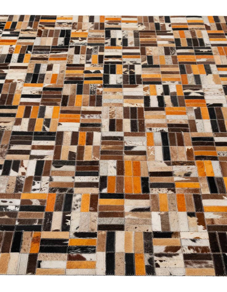 Detail image of  5' x 7' 11 Cowhide - Patchwork Rug