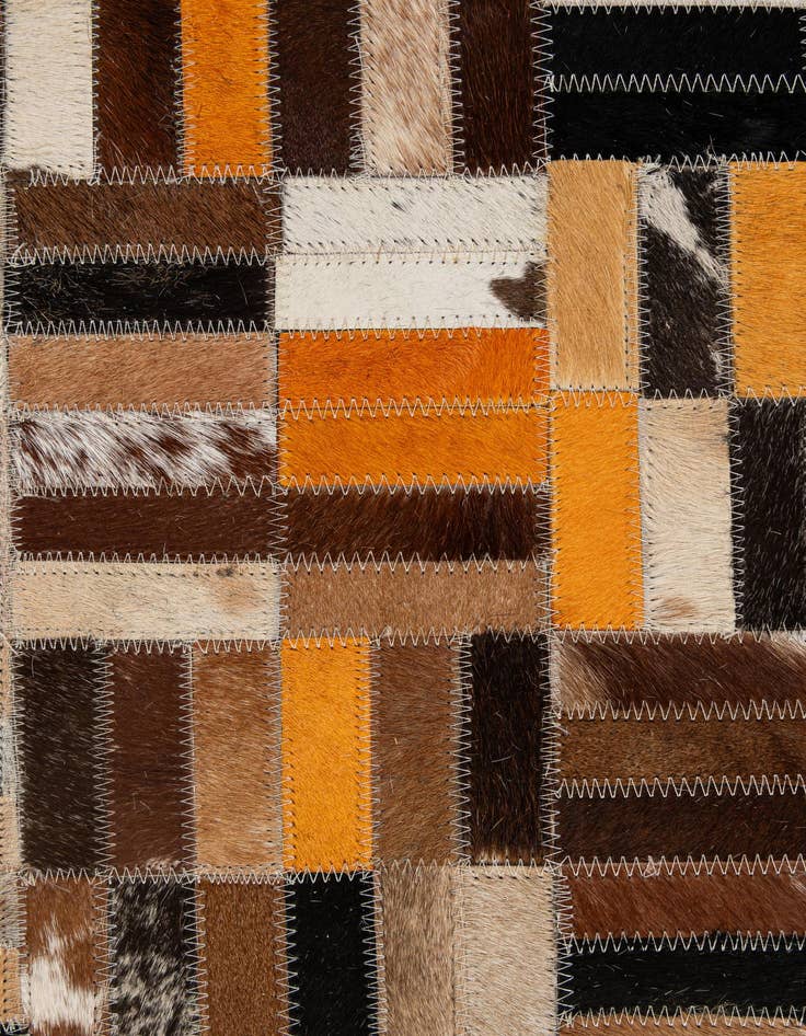 Detail image of  5' x 7' 11 Cowhide - Patchwork Rug