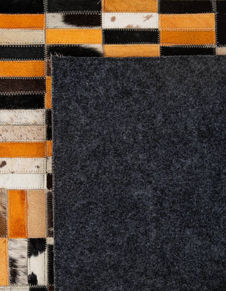 Detail image of  5' x 7' 11 Cowhide - Patchwork Rug